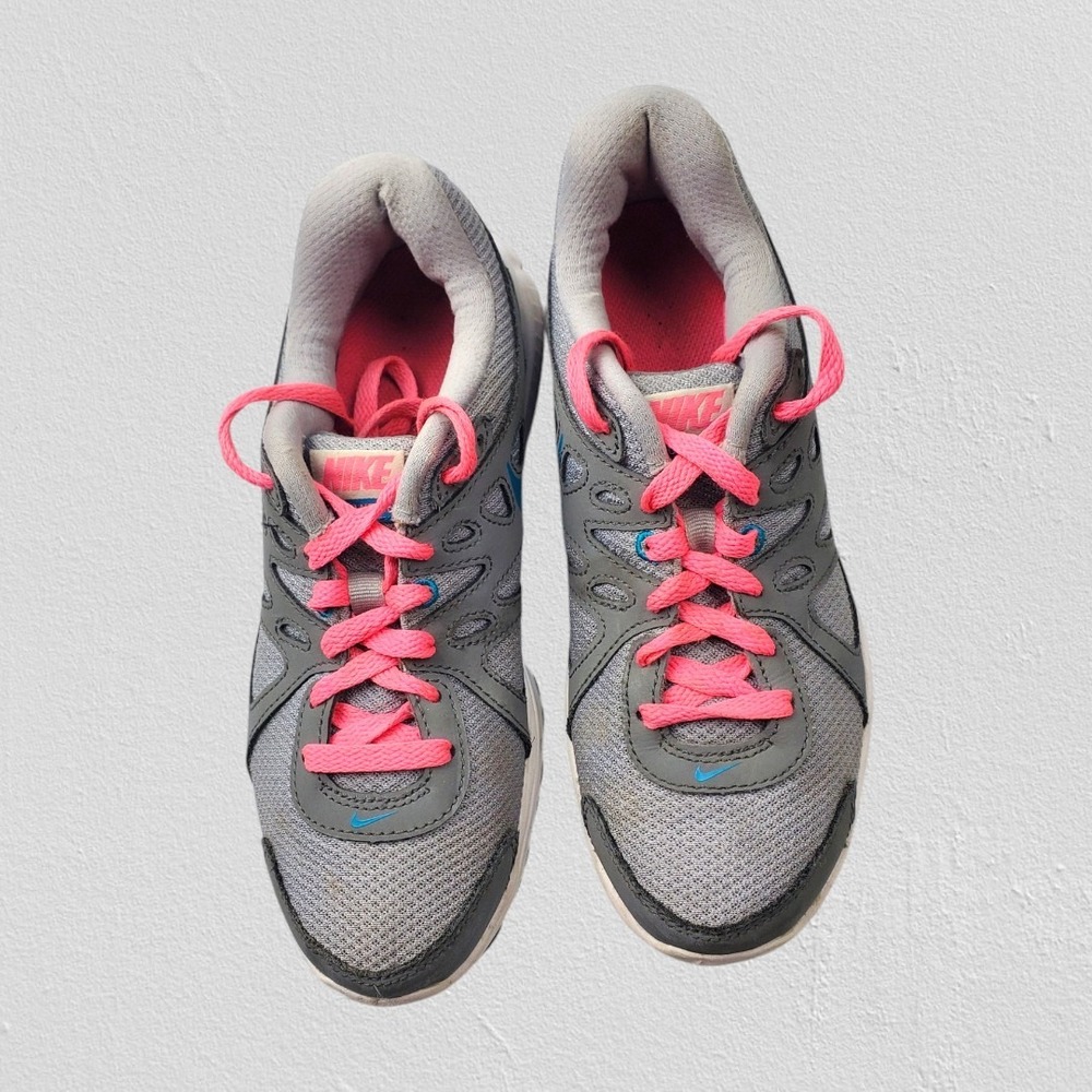 Nike‎ Revolution 2 Womens Running Shoes Grey Blue Pink 554900-028 Size 6.5 - Picture 2 of 8